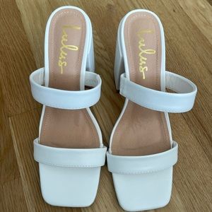 Lulu’s white block heel - size 7